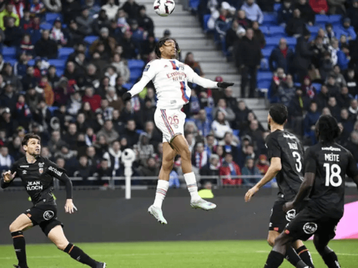 法甲：里昂VS里尔,今日最新比分预测